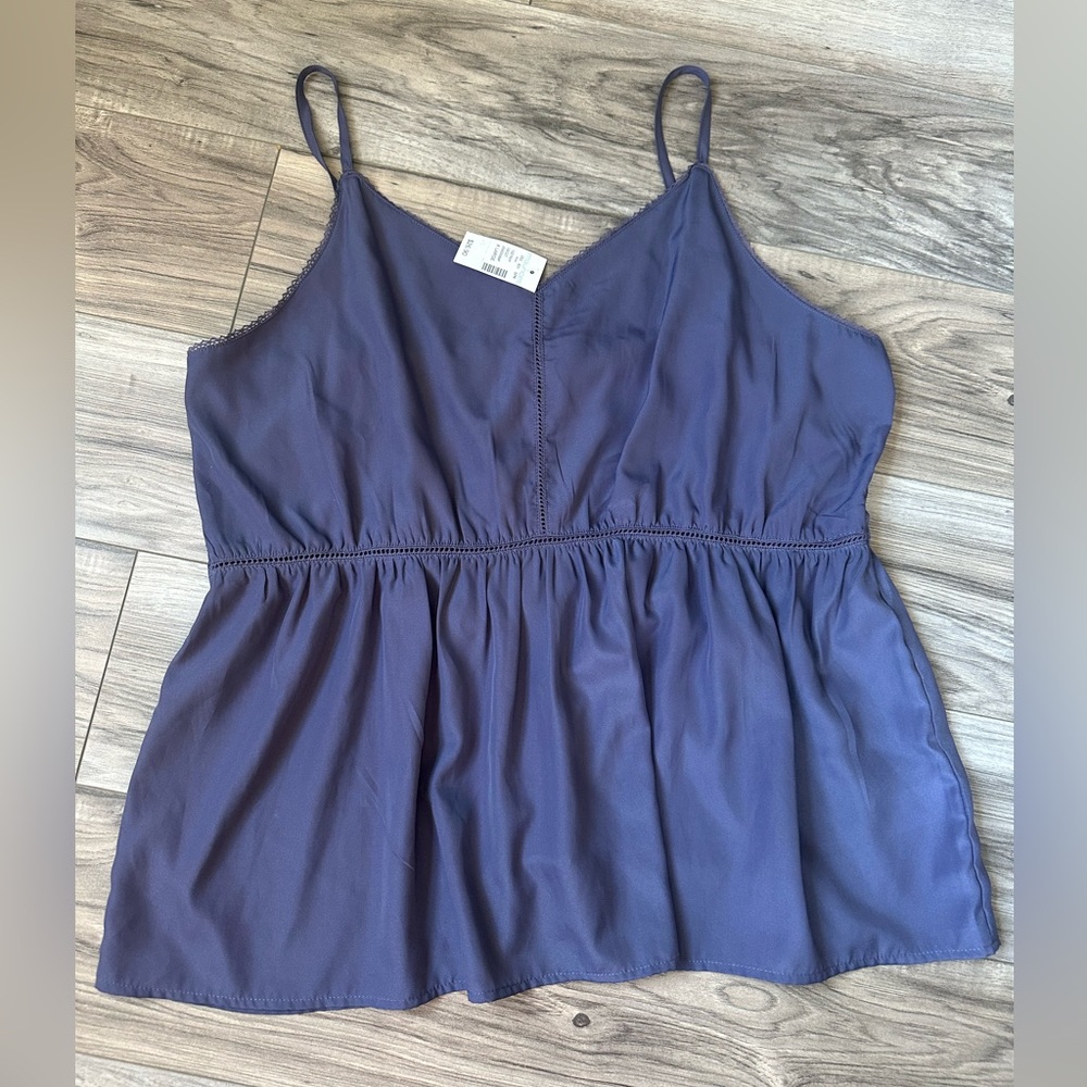 NWT Maurice’s Women's Blue Sleeveless Vneck Lightweight Top Lace Detail Size XL